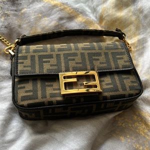 Fendi Mini Baguette